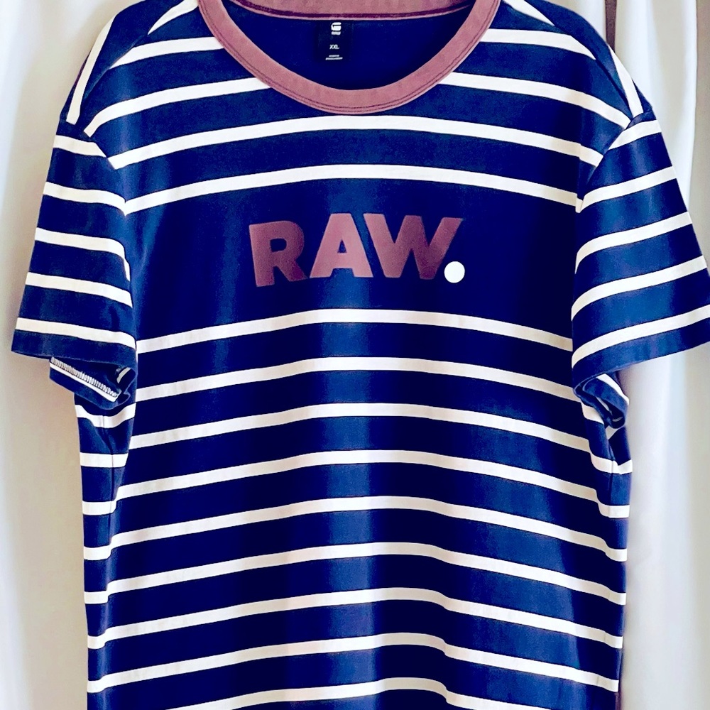 G-Star Raw premium crew neck T-shirt.